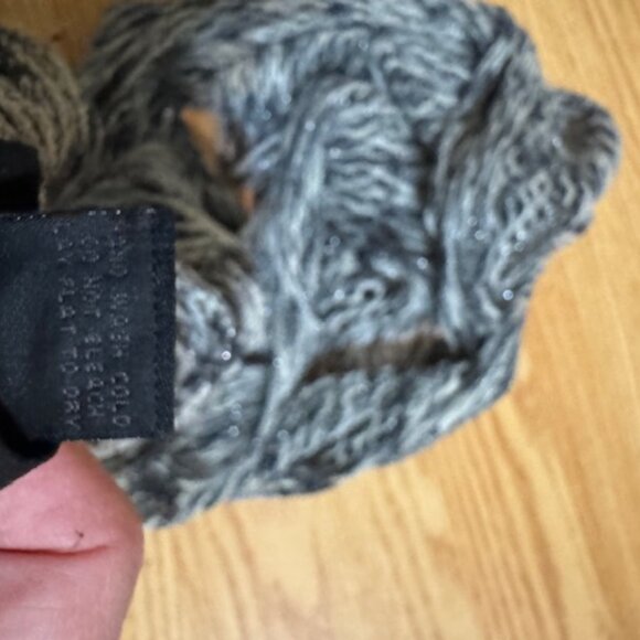 Steve Madden Black & Gray Metallic Infinity Scarf - Picture 3 of 4